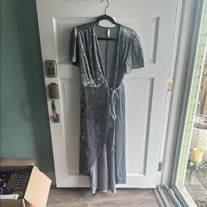 Xhilaration Gray Velvet Midi Dress